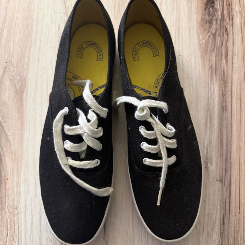 Mint Condition 1980s Vintage Black Keds Sneskers